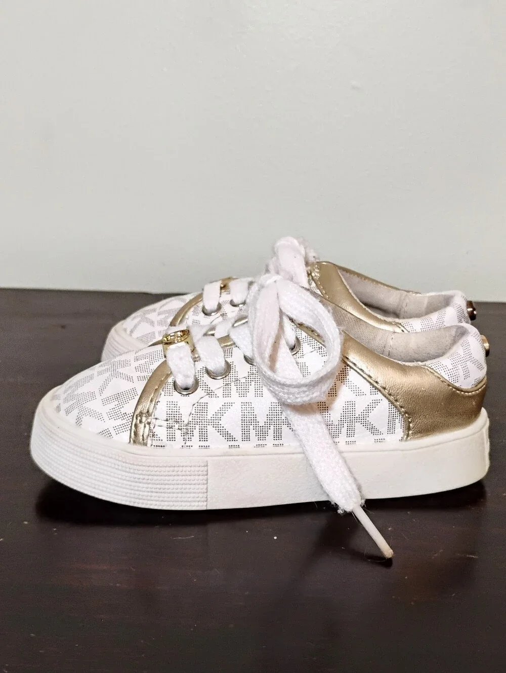 Michael Kors Baby Girls Jem Rally Gold & White Sneakers - Size 6 Baby Girl